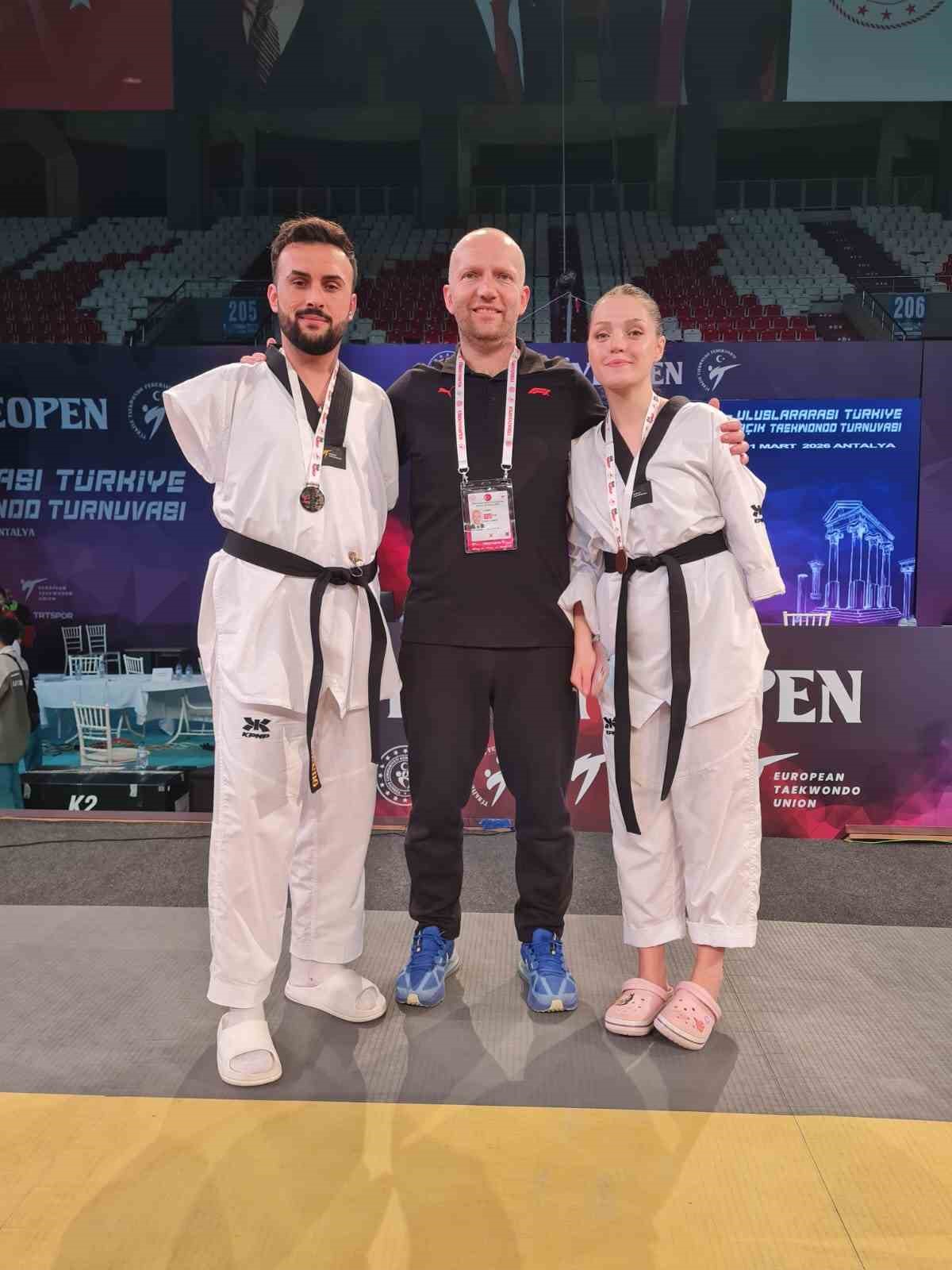 Uluslararası Taekvando Turnuvasında Denizlili sporculardan büyük başarı