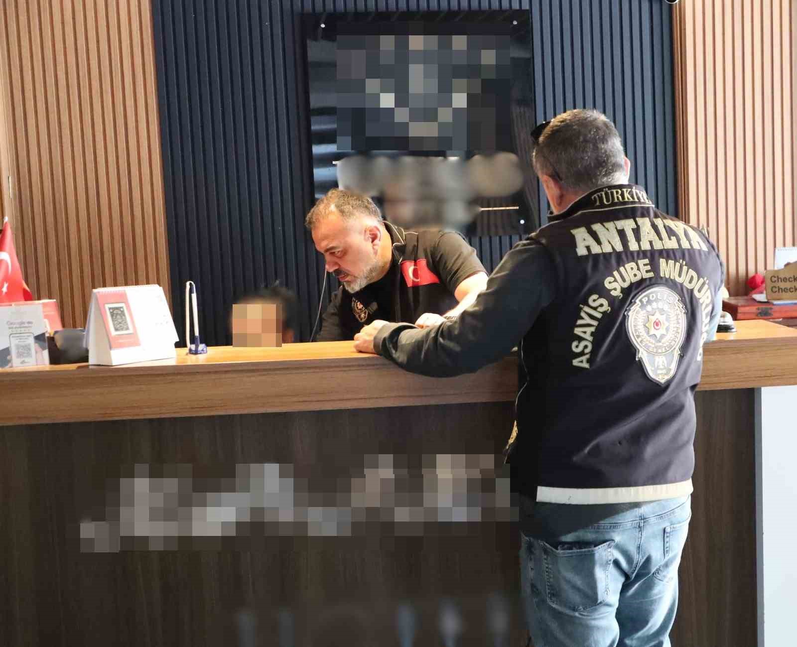 Konaklama tesisleri ve ara&ccedil; kiralama firmalarına eş zamanlı denetim
