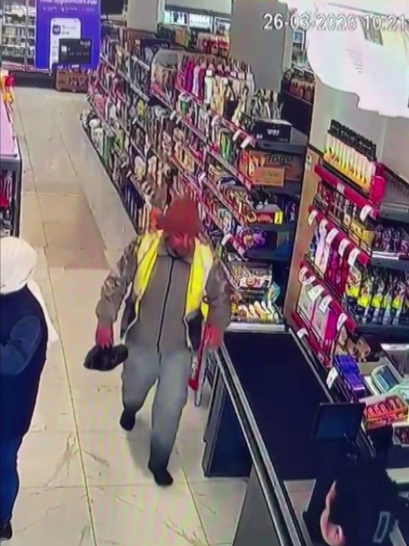 Belediye personeli haraketiyle y&uuml;rekleri ısıttı
