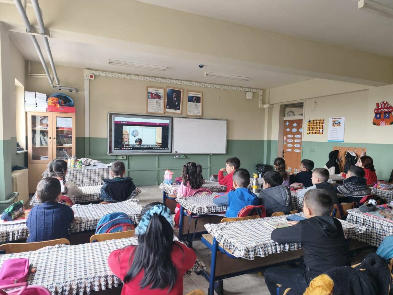 Ağaçören’de finansal okuryazarlık dersi başladı