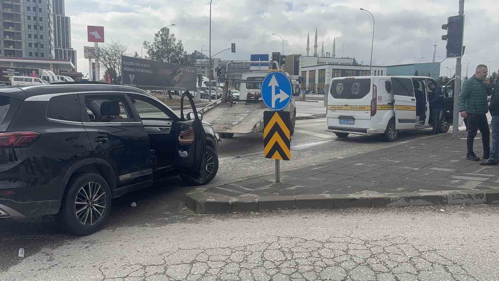 Örgüt üyeliğinden aranan şahıs, polis kovalaması sonucu yakalandı