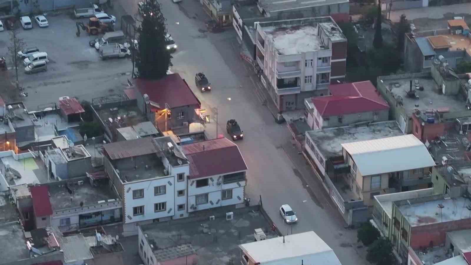 Adana’da torbacılara şafak operasyonu: 15 gözaltı