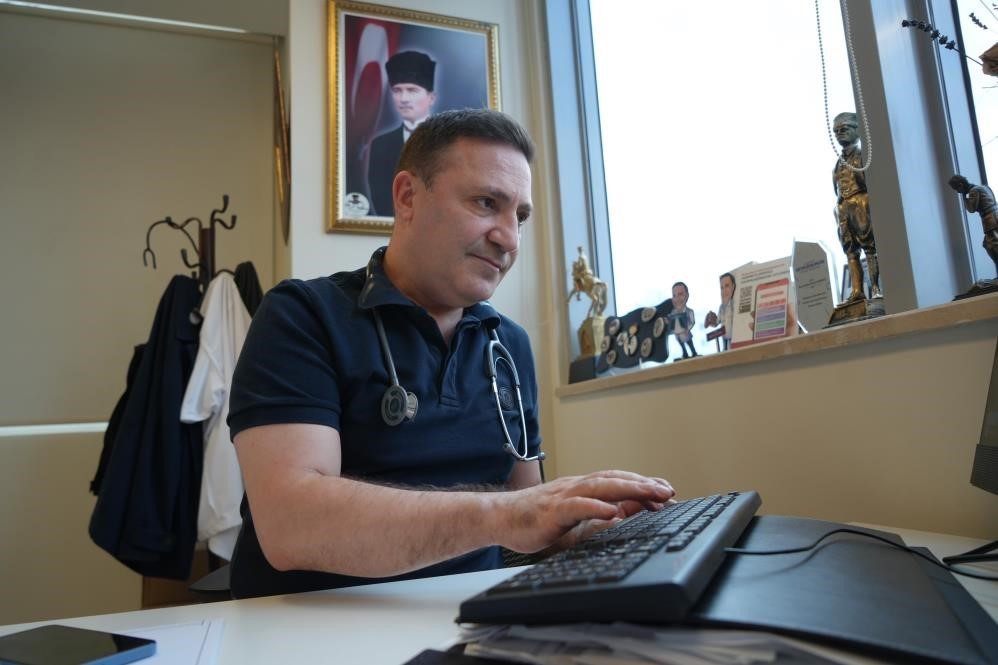 Profesör uyardı: "Alerji mevsiminiz değişiyor, uzuyor ve şiddeti artıyor"
