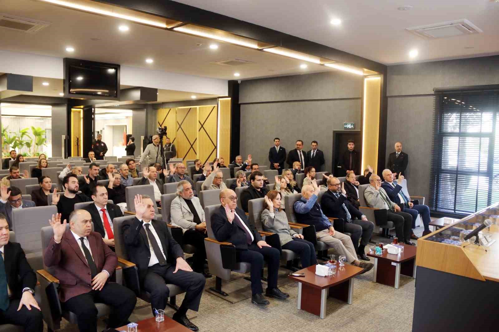 K&uuml;tahya OSB&rsquo;de 8. Olağan Genel Kurul yoğun katılımla ger&ccedil;ekleştirildi
