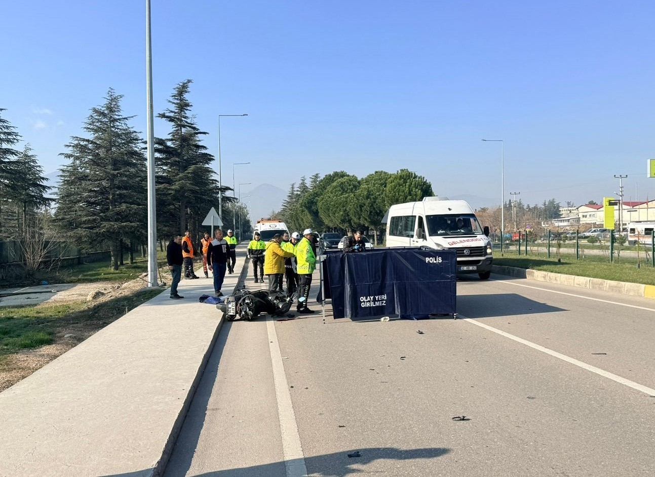 Isparta’da otomobille çarpışan motosiklet sürücüsü hayatını kaybetti