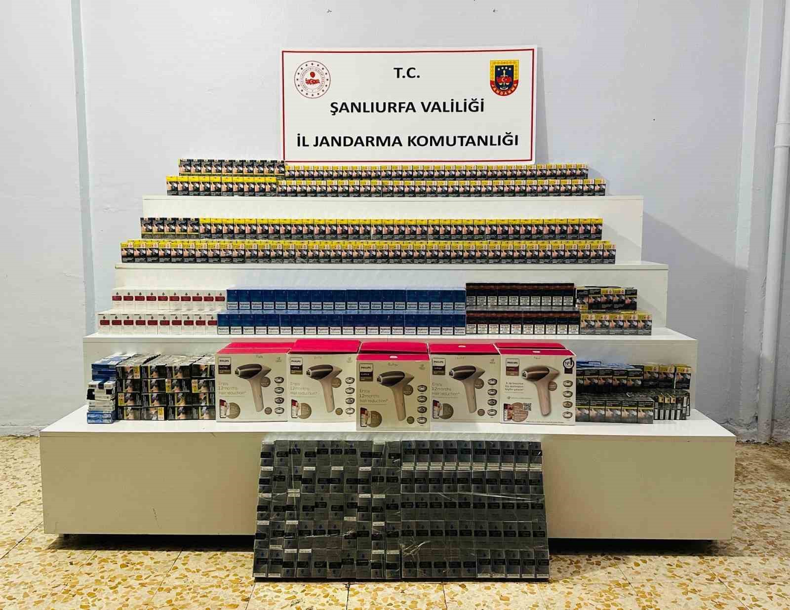 Şanlıurfa’da kaçak sigara ve telefon ele geçirildi