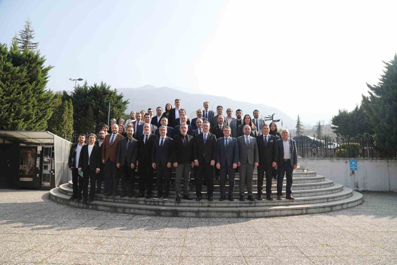 BT&Uuml; Danışma Kurulu Toplantısı&rsquo;nda şehir ve &uuml;niversite iş birliği masaya yatırıldı
