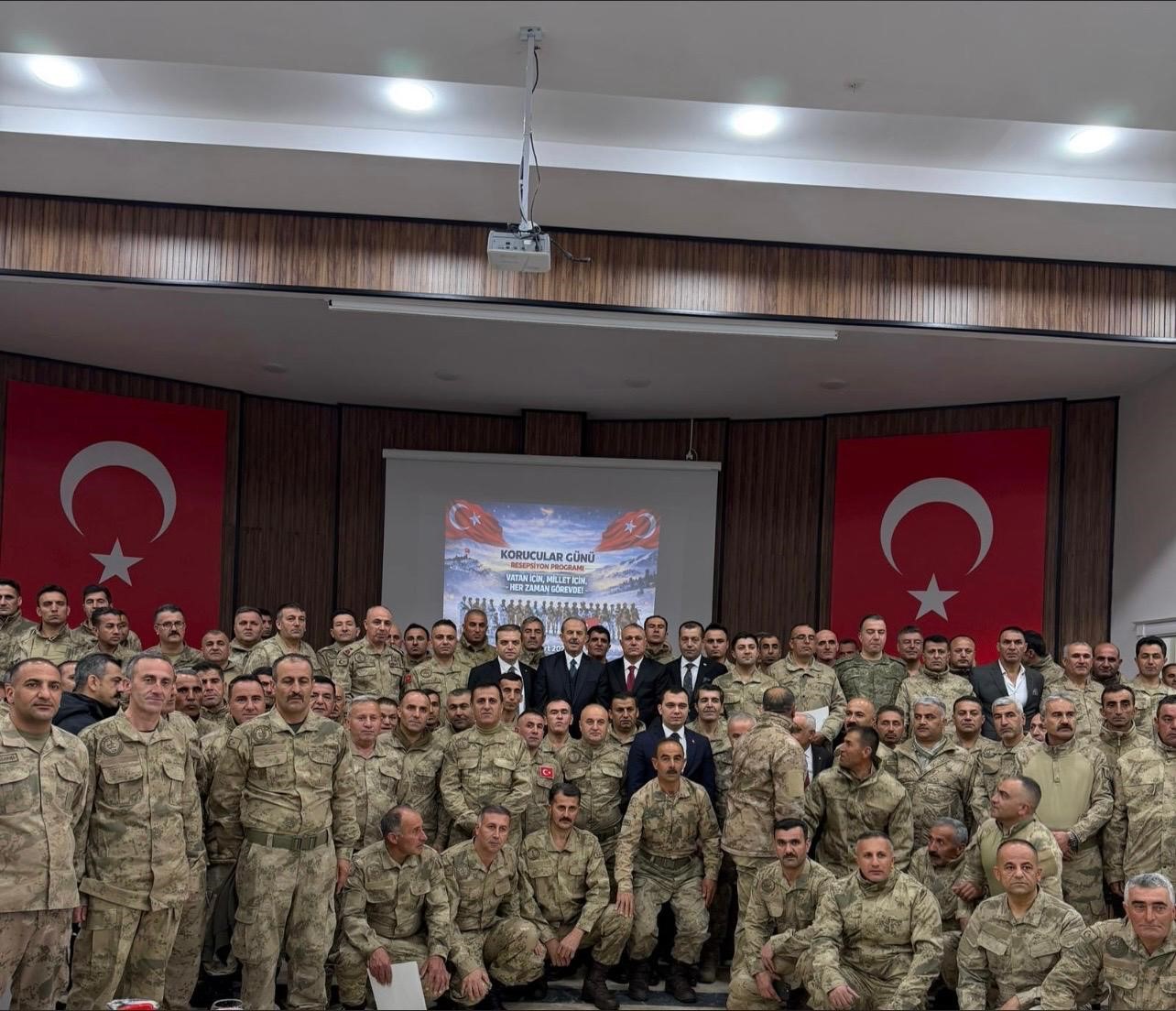 Koruculuk sisteminin 41’inci kuruluş yıl dönümü Hakkari’de kutlandı