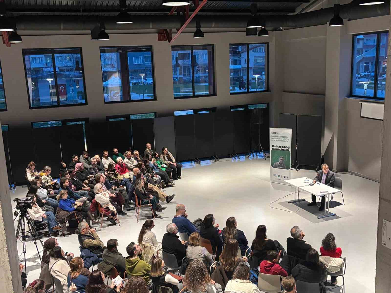 İznik Gölü’nün sular altındaki tarihi, Pancar Deposu’nda konuşuldu