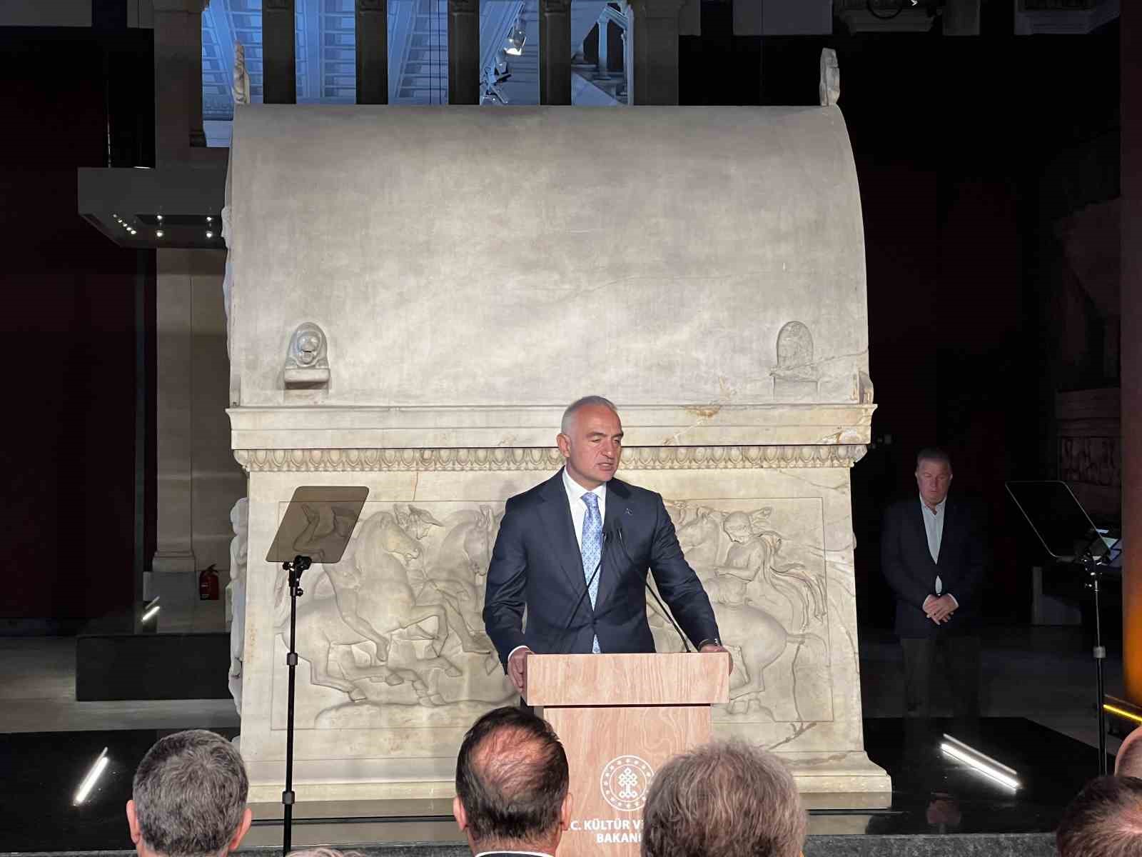 Bakan Ersoy: "13 bin 451 kültür varlığını yeniden ülkemize kazandırdık"