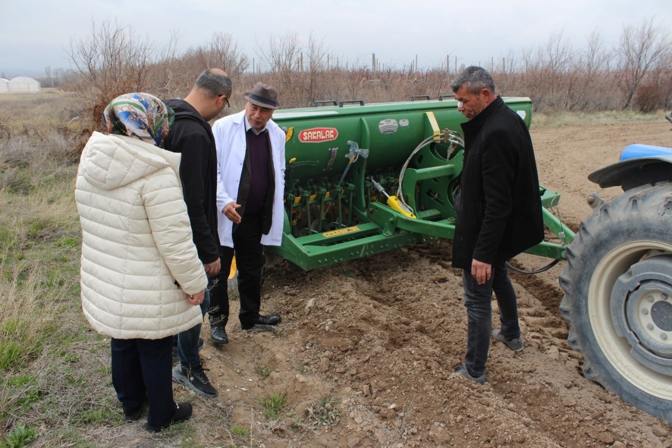 Niğde&rsquo;de kadın kooperatifleriyle &ccedil;&ouml;rek otu ekimi tamamlandı
