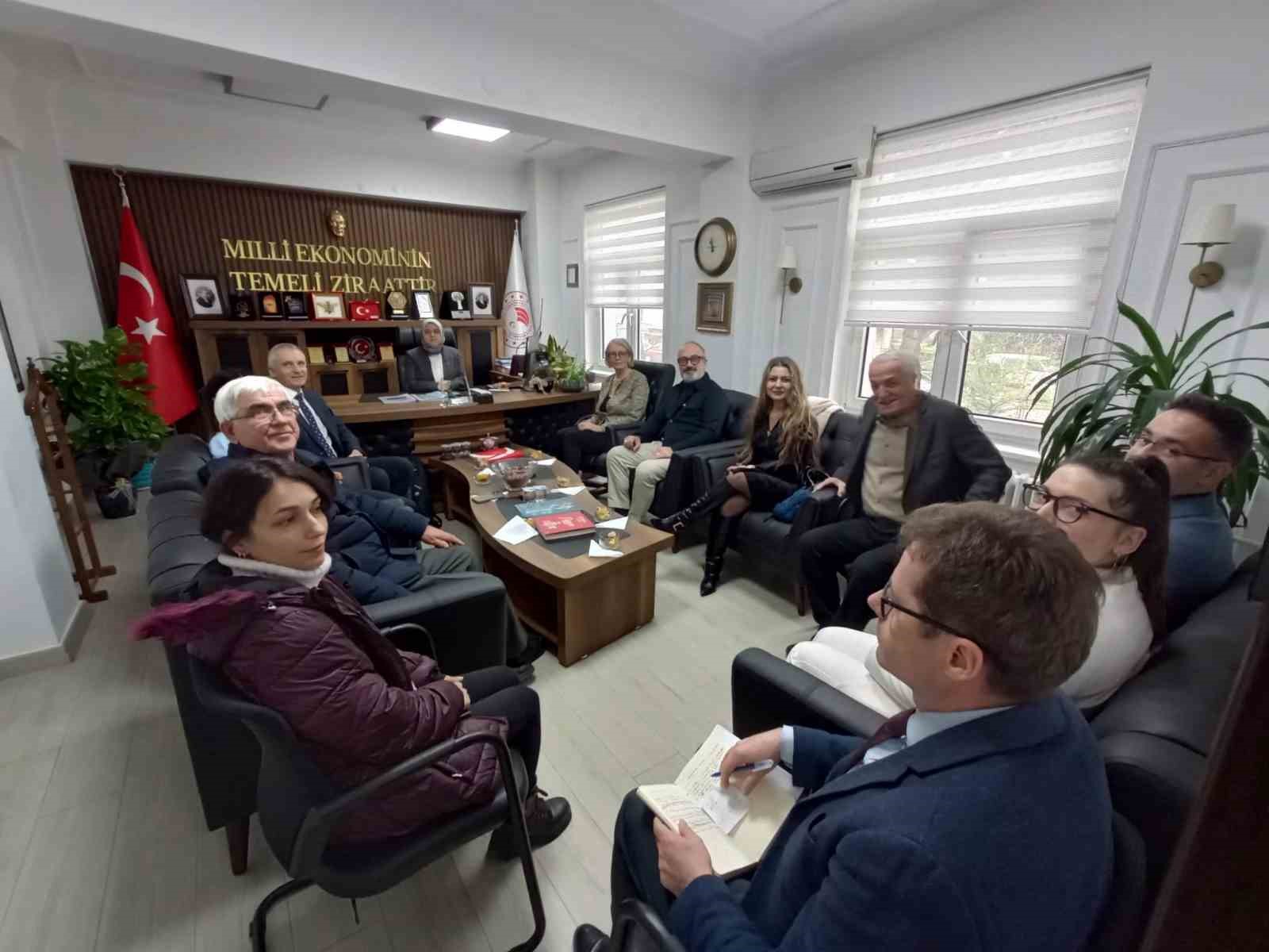 Arıcılık olimpiyatlarının D&uuml;zce&rsquo;de yapılması hedefleniyor
