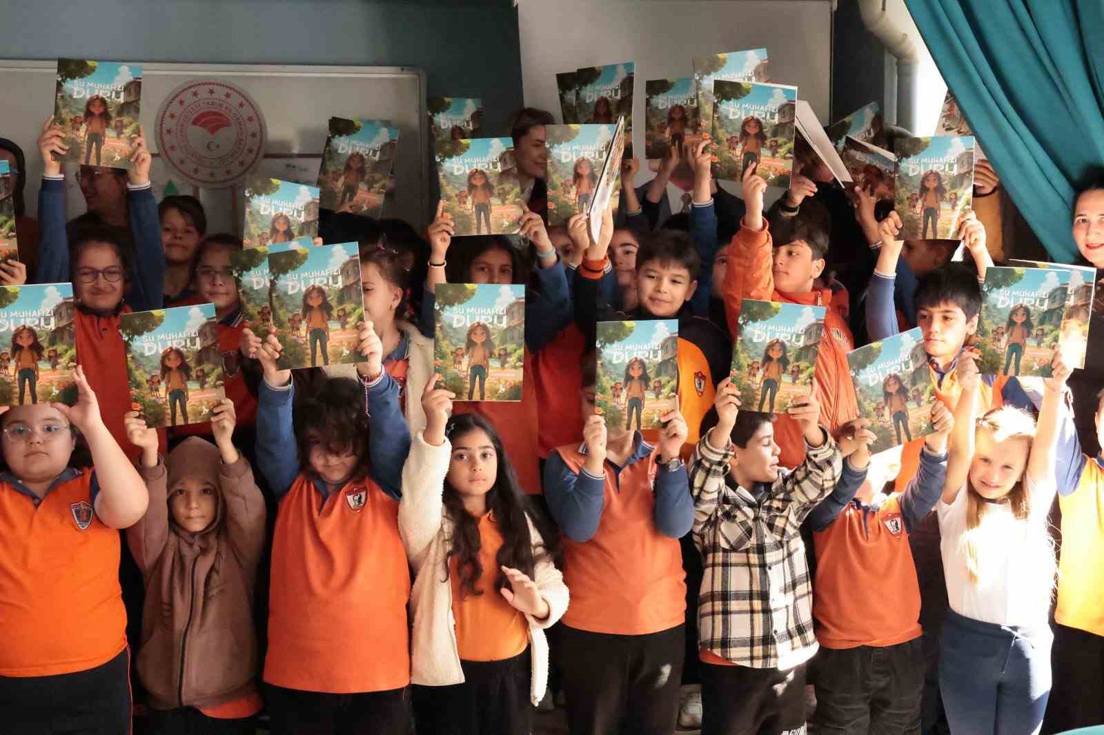 &Ccedil;anakkale&rsquo;de &ouml;ğrencilere su kullanımı hakkında farkındalık eğitimi
