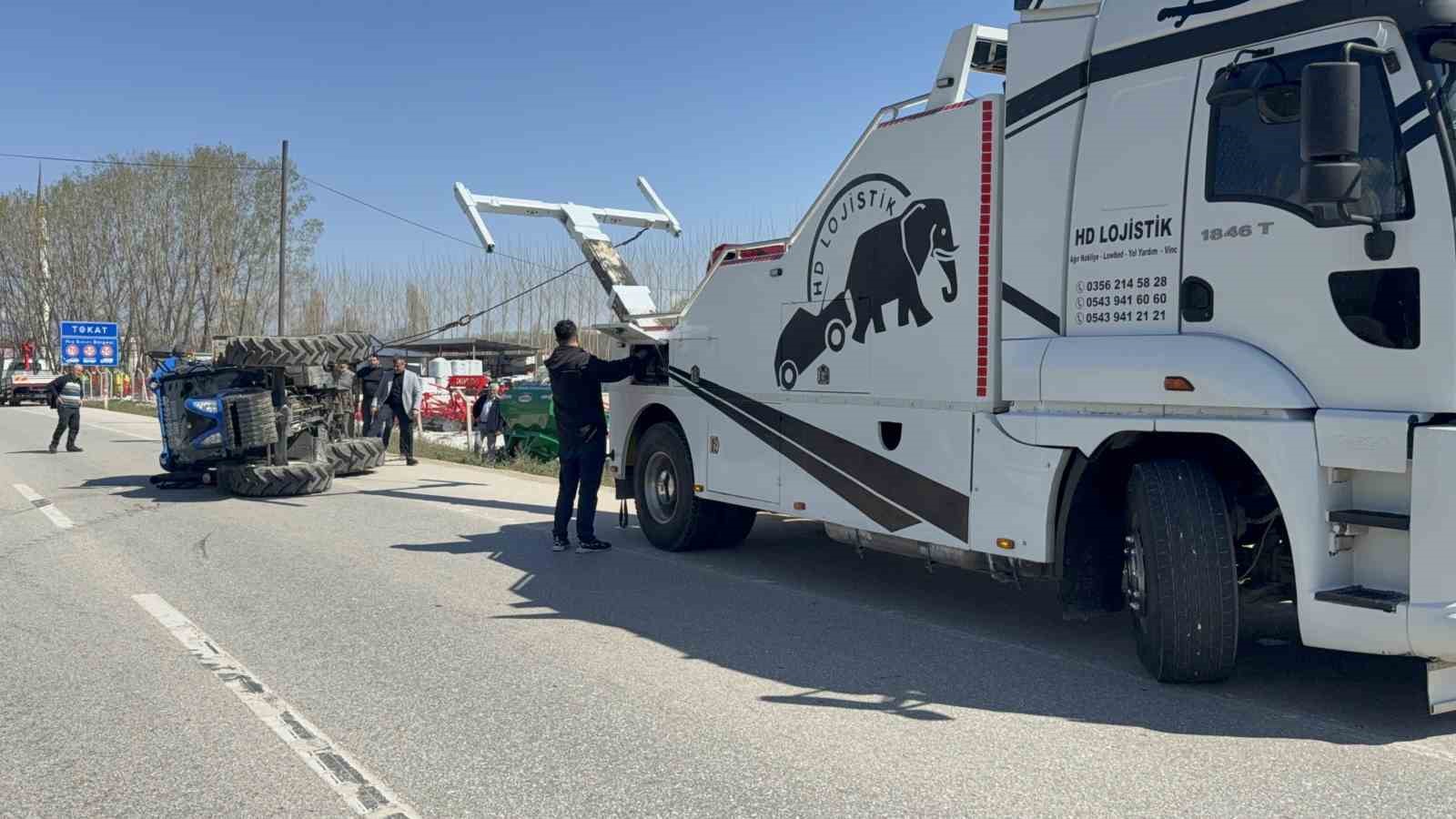 Tokat&rsquo;ta g&uuml;bre y&uuml;kl&uuml; trakt&ouml;r devrildi
