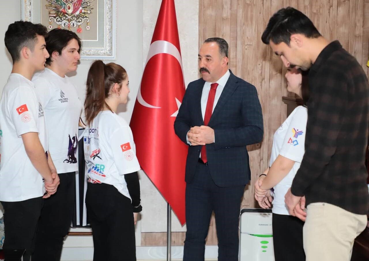 Aksaraylı gen&ccedil;ler uluslararası yarışmaya gidiyor
