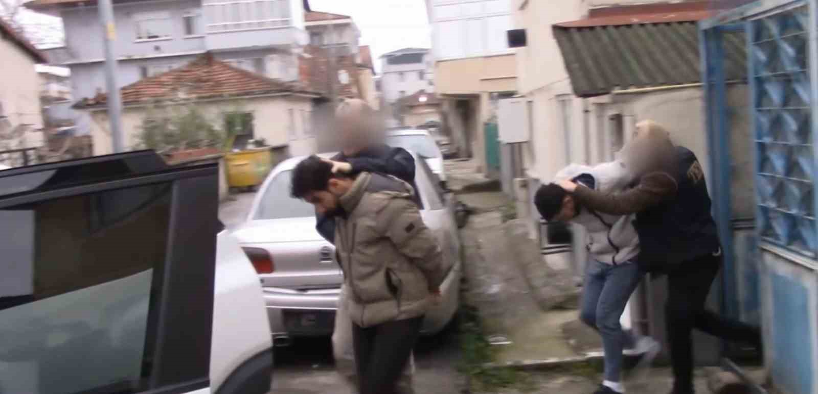 Sakarya&rsquo;da DEAŞ operasyonu: 5 g&ouml;zaltı
