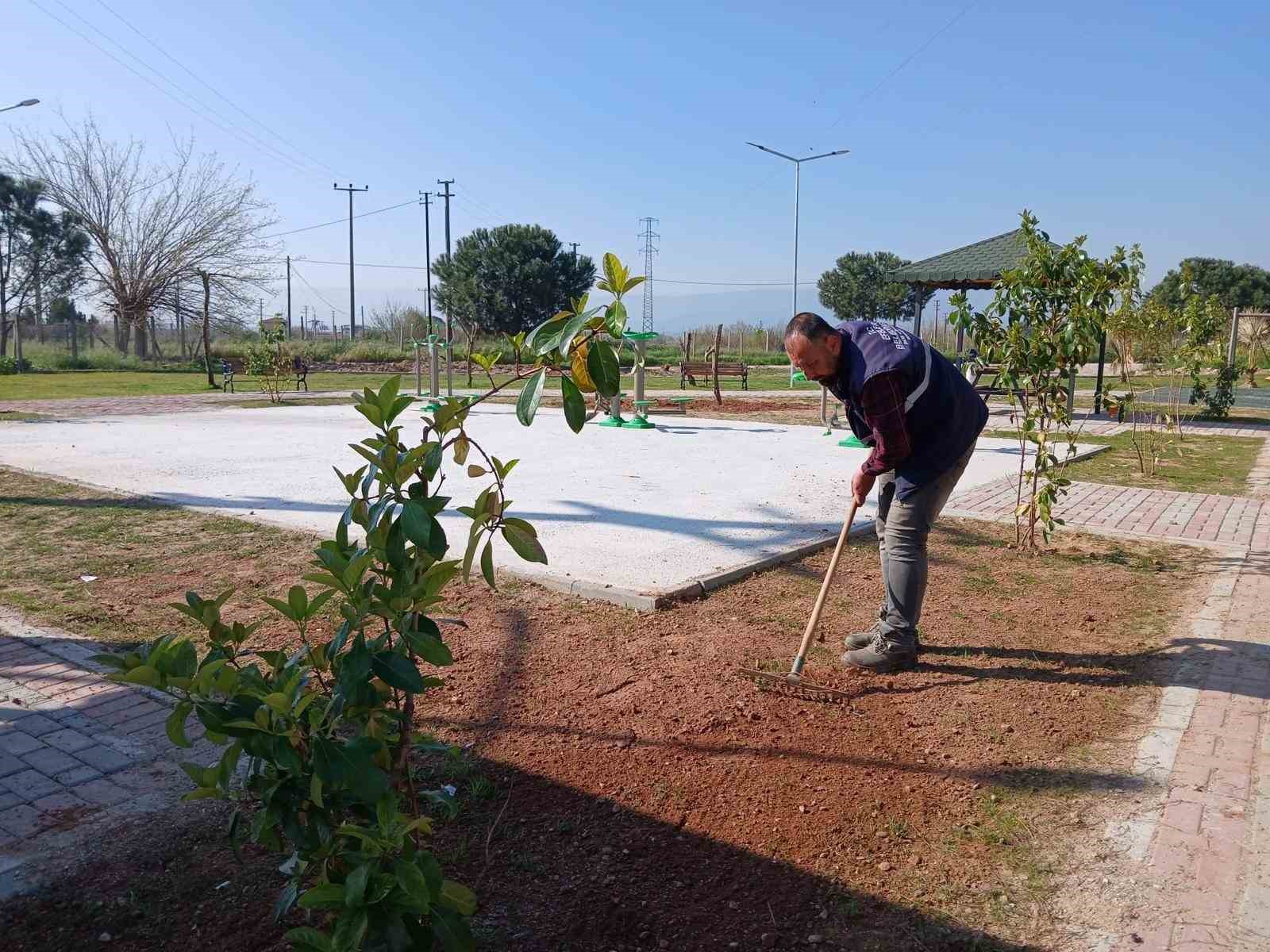 Işıklı Parkı’nda çevre düzenlemesi başladı