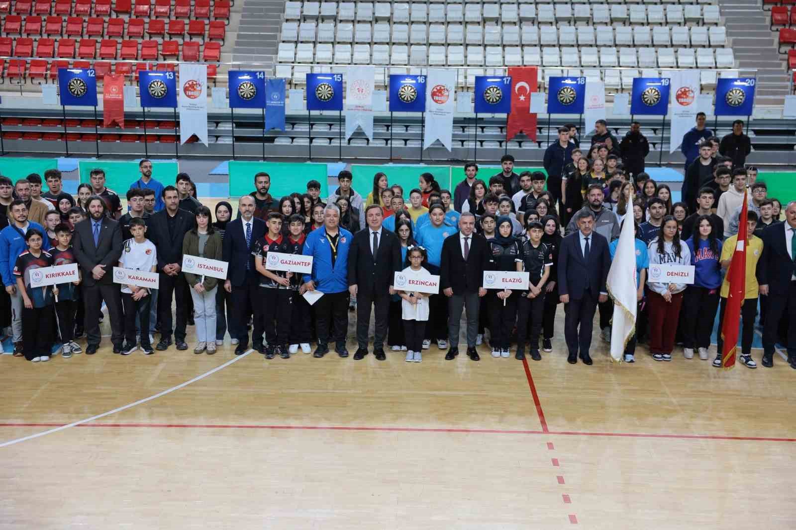 Şehit Eren B&uuml;lb&uuml;l Dart Şampiyonası Erzincan&rsquo;da başladı
