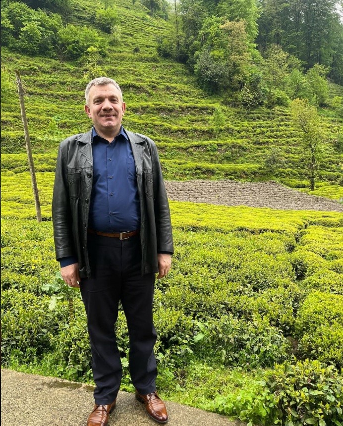 Yeni Anayasa Mahkemesi &uuml;yesinden duygulandıran paylaşım
