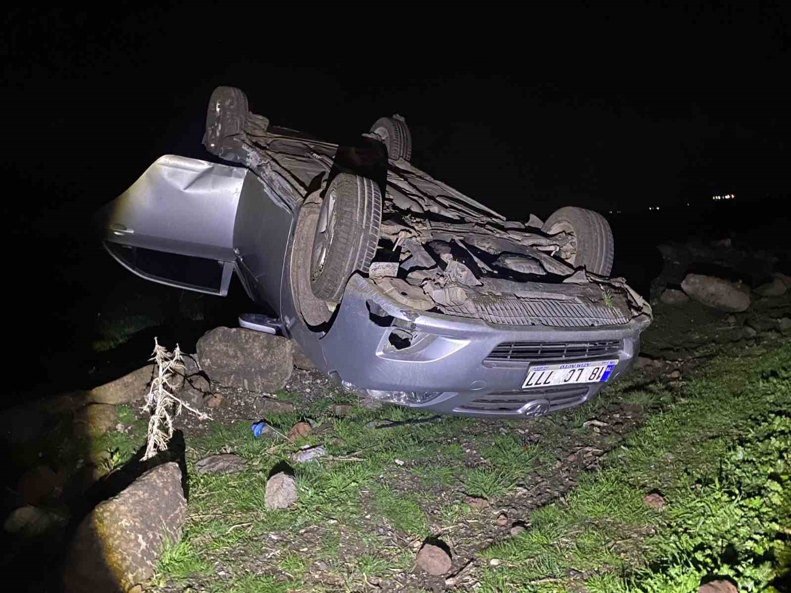 Şanlıurfa&rsquo;da trafik kazası: Aynı aileden 5 kişi yaralandı
