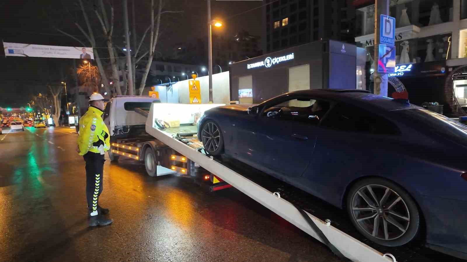 Makas atan gençten akıllara durgunluk getiren savunma