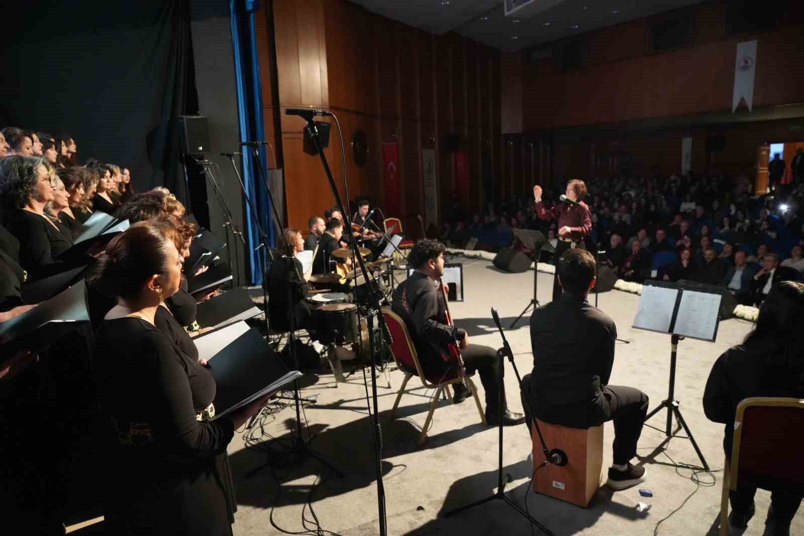 OM&Uuml;KAM Kadınlar Korosu&rsquo;ndan "Miras" konseri
