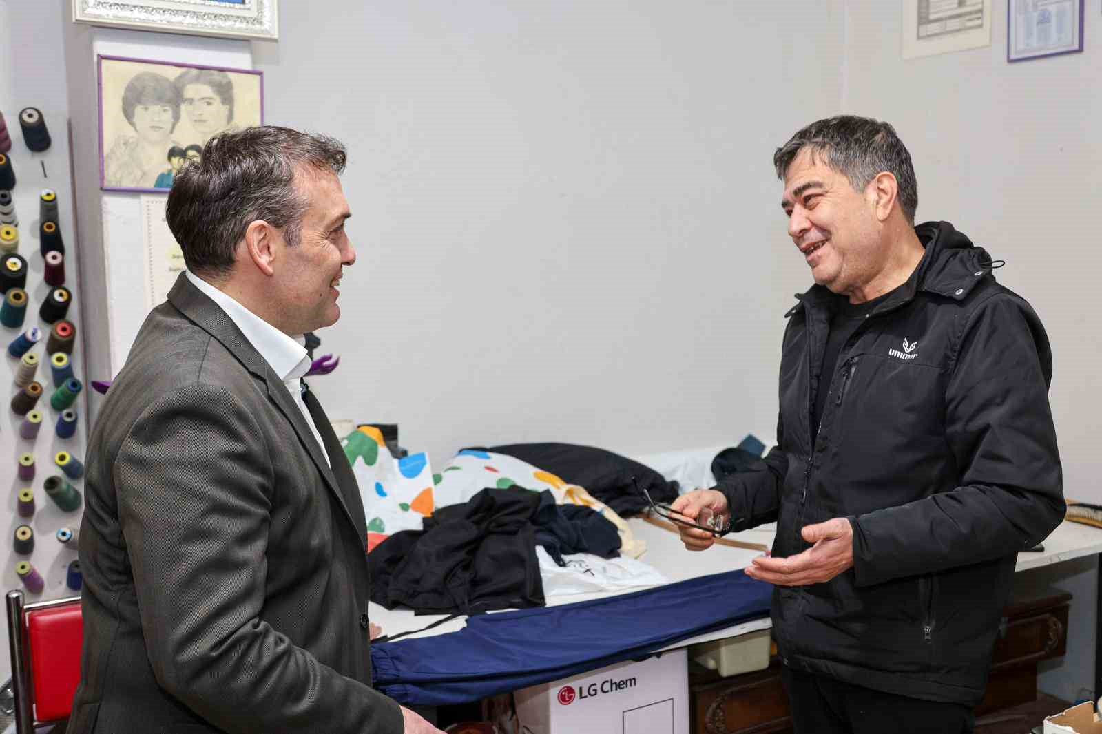 Vali Sözer’den çarşı esnafına ziyaret