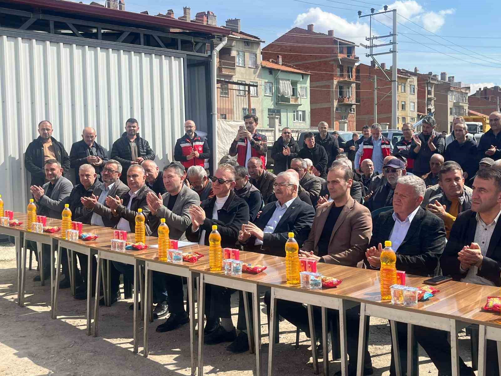 Tavşanlı&rsquo;da 114 &ccedil;ift&ccedil;iye y&uuml;zde 75 hibeli Aspir tohum desteği
