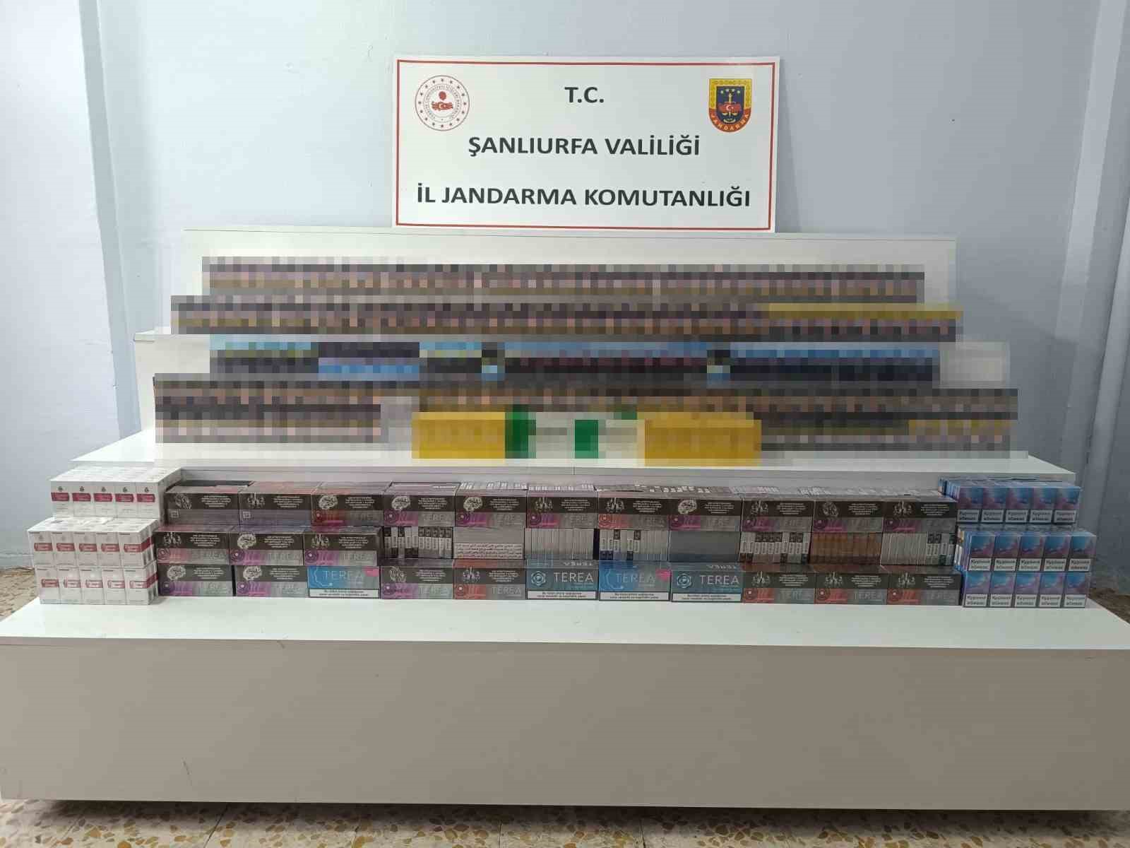 Şanlıurfa&rsquo;da ka&ccedil;ak&ccedil;ılık operasyonunda binlerce &uuml;r&uuml;n ele ge&ccedil;irildi
