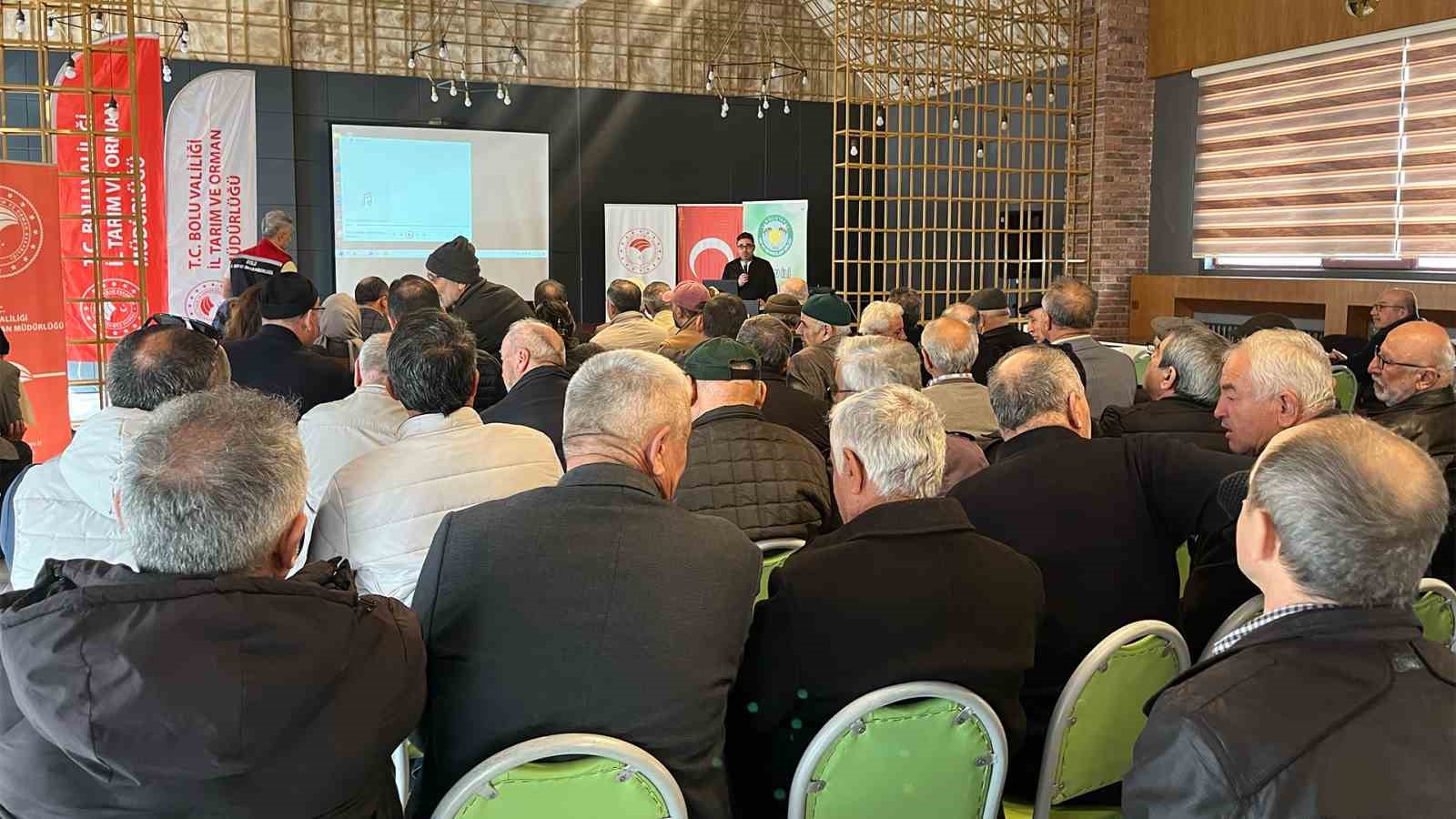 Bolu Tarım ve Orman İl M&uuml;d&uuml;r&uuml; Zekariya Ar: "Bolu İli T&uuml;rkiye&rsquo;de arıcılık sekt&ouml;r&uuml; i&ccedil;in &ccedil;ok kıymetli"
