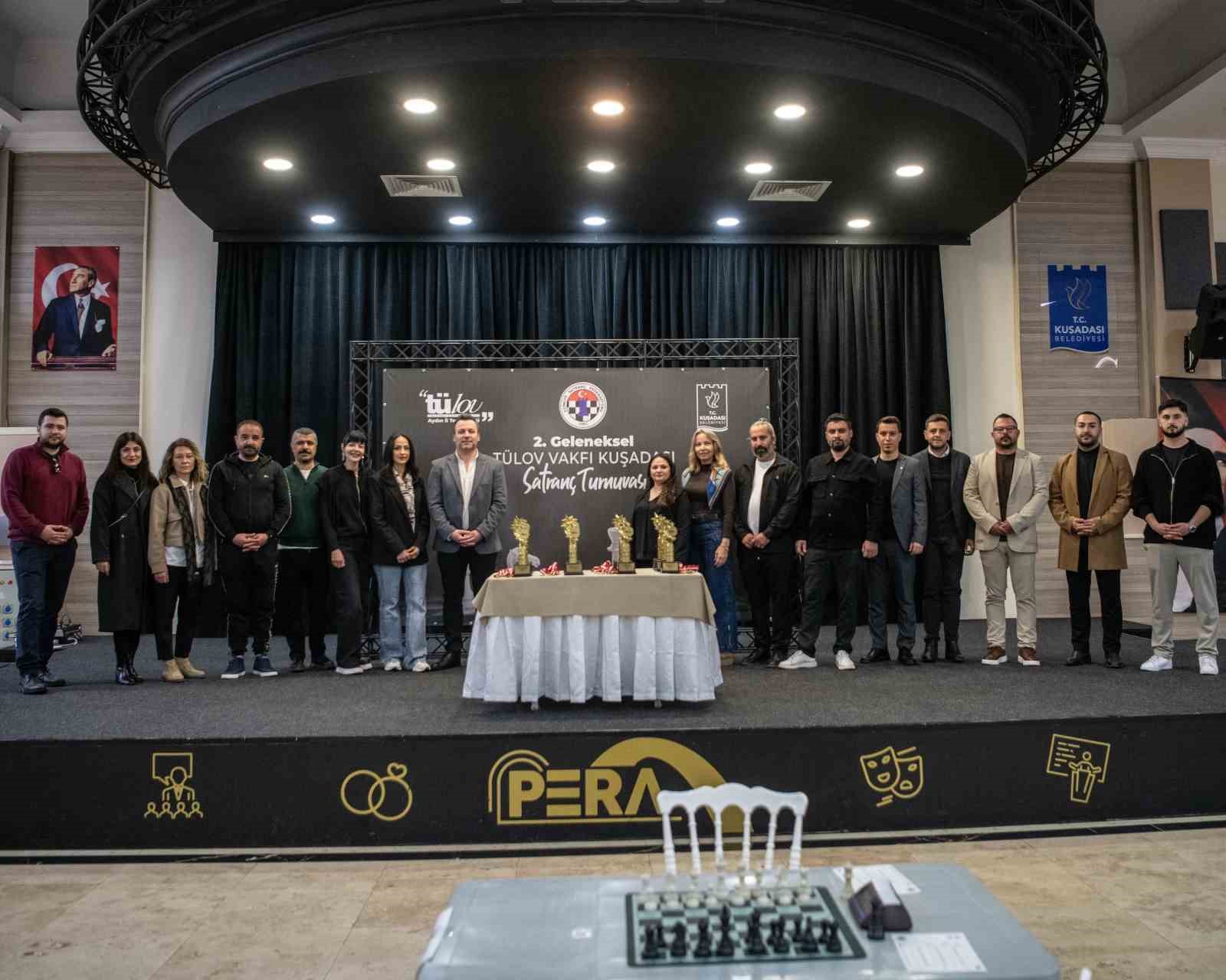 Kuşadası&rsquo;nda satran&ccedil; turnuvası heyecanı
