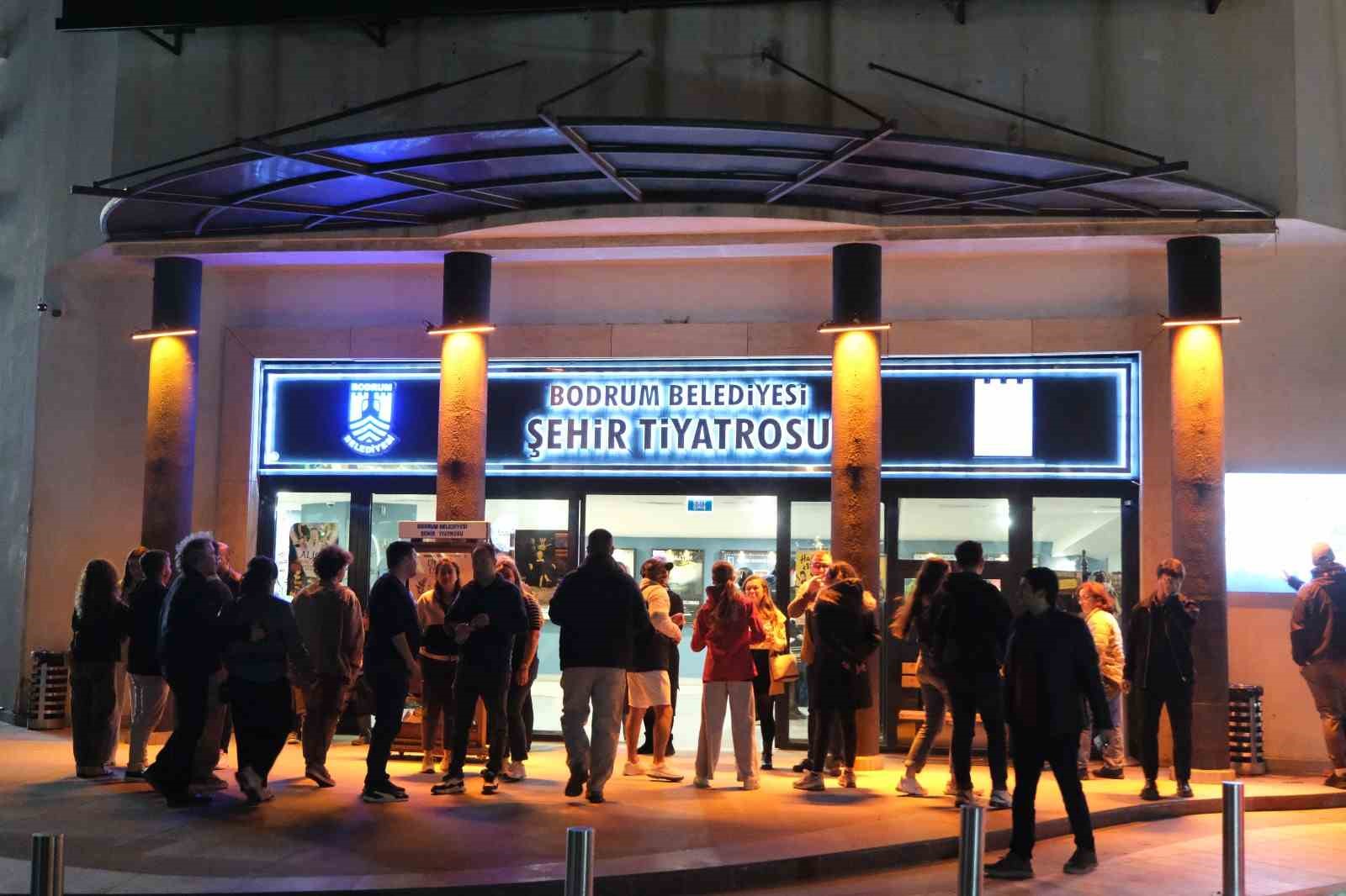 Bodrum Belediyesi Şehir Tiyatrosu 9 yaşında