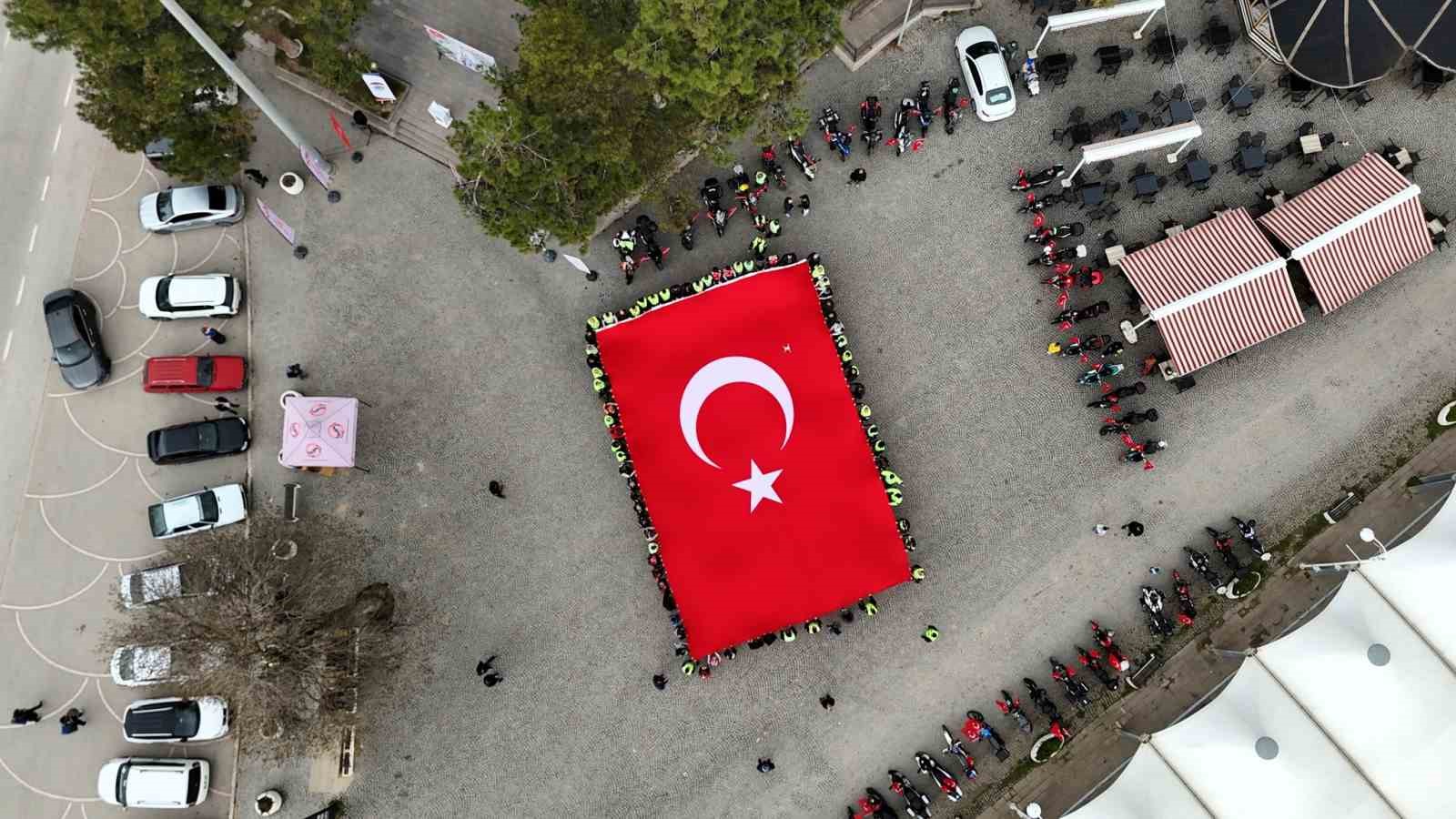 &rsquo;Kuruluştan Kurtuluşa Milli S&uuml;r&uuml;ş&rsquo; S&ouml;ğ&uuml;t&rsquo;ten yola &ccedil;ıktı
