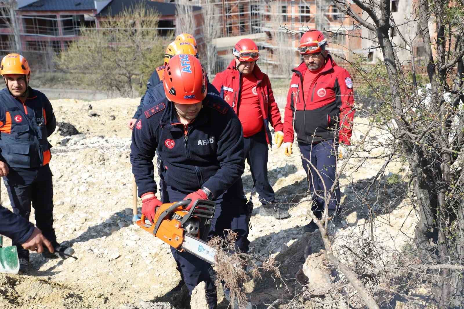 Kastamonu’da AFAD ekiplerinden heyelan tatbikatı