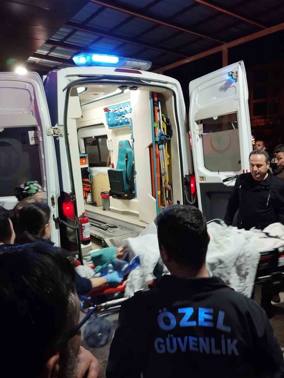 Taciz iddiasının tarafı olan gen&ccedil; kız trafik kazasında ağır yaralandı
