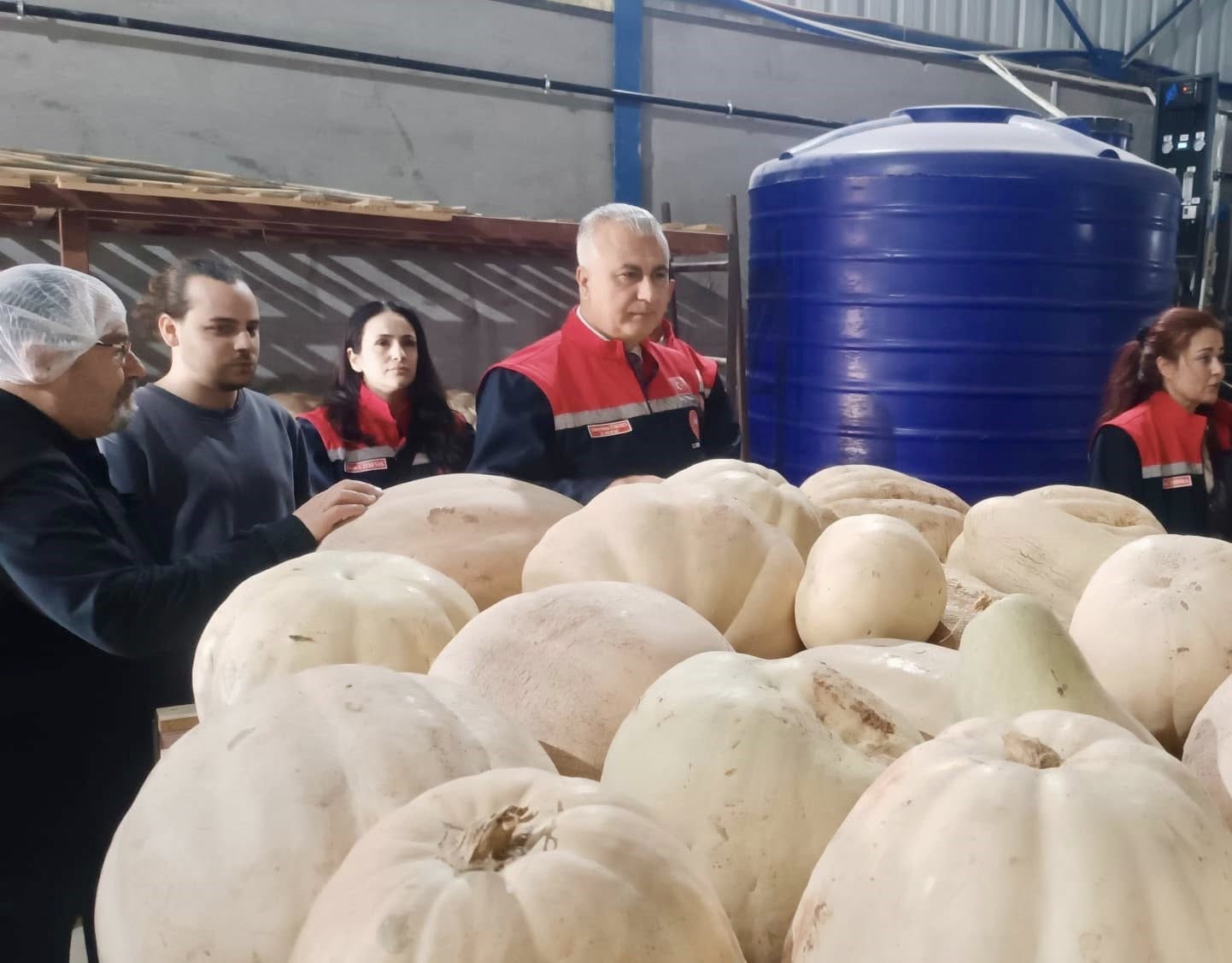 Hatay&rsquo;da coğrafi işaretli kabak tatlısı &uuml;retimi yapan işetme denetlendi
