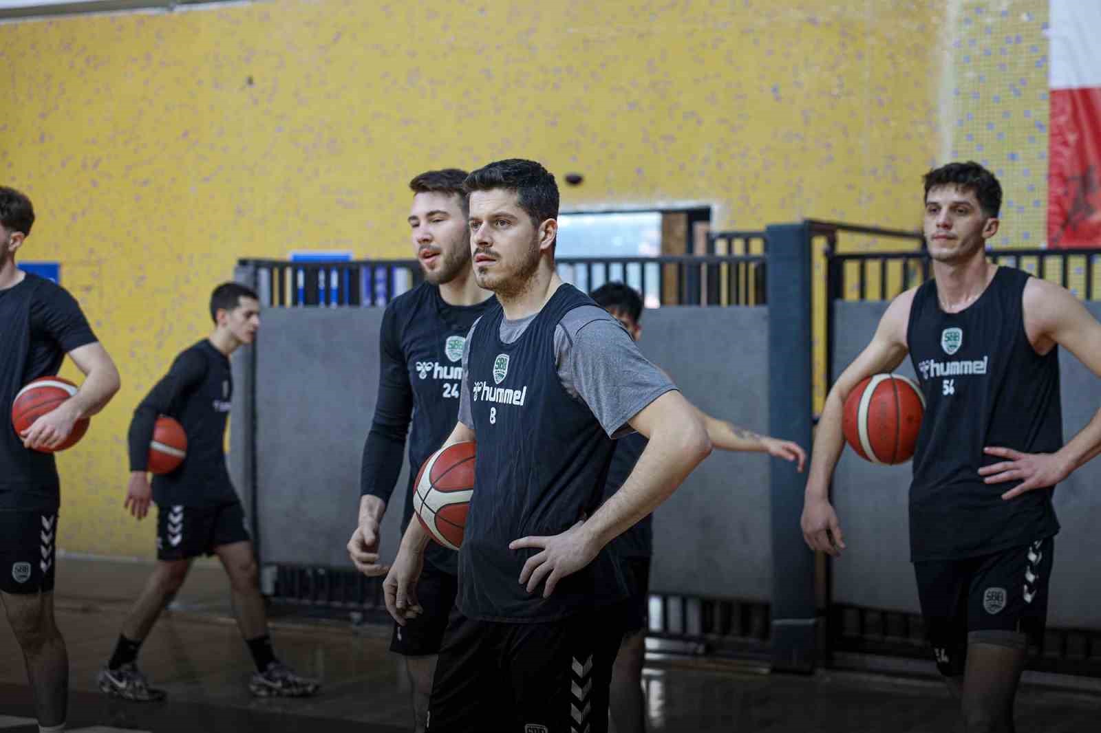 Büyükşehir Basketbol Play-off rakibini bekliyor