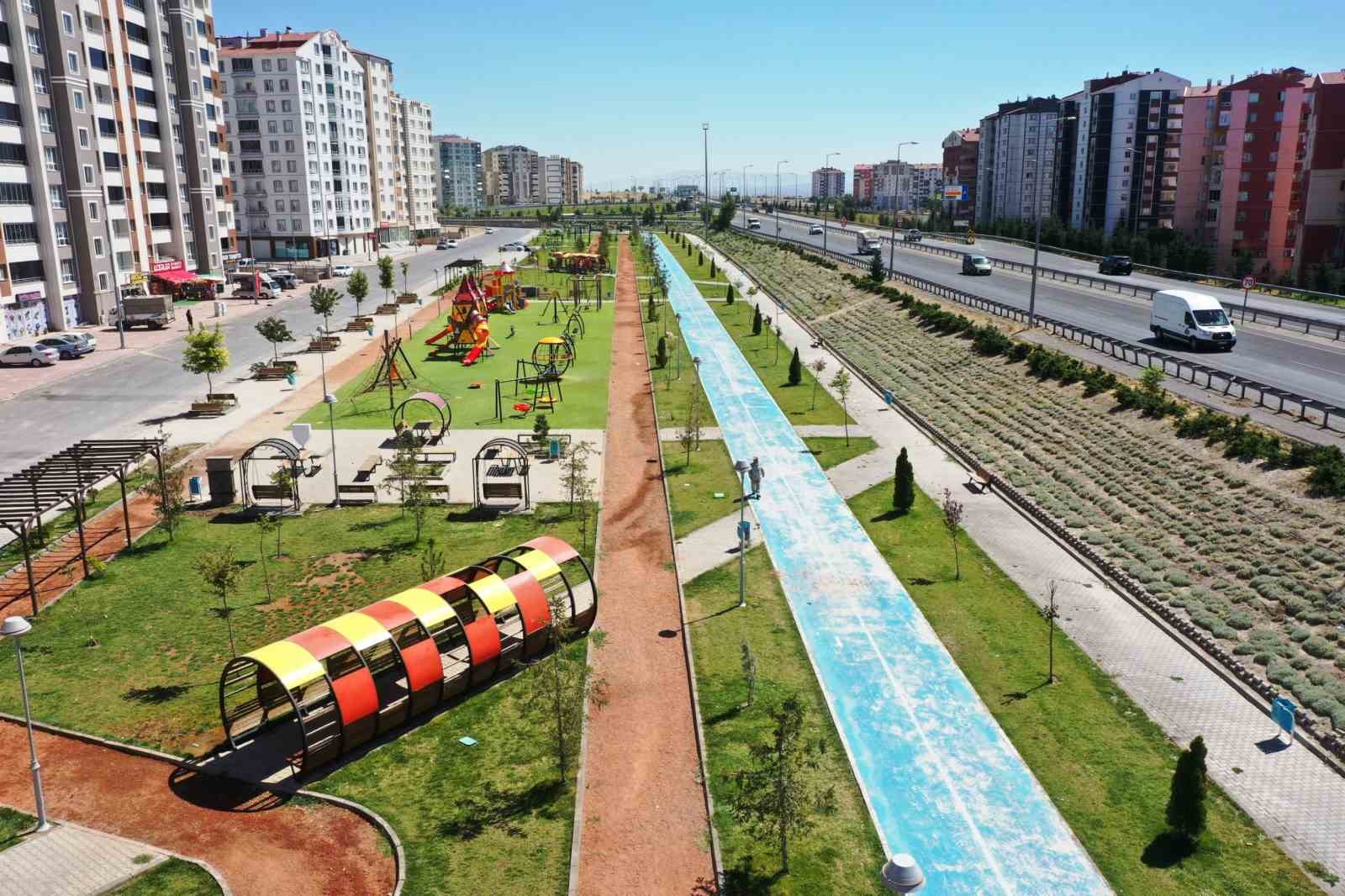 Başkan &Ccedil;olakbayrakdar: "Evlatlarımız i&ccedil;in her parka toprak alan yapıyoruz"
