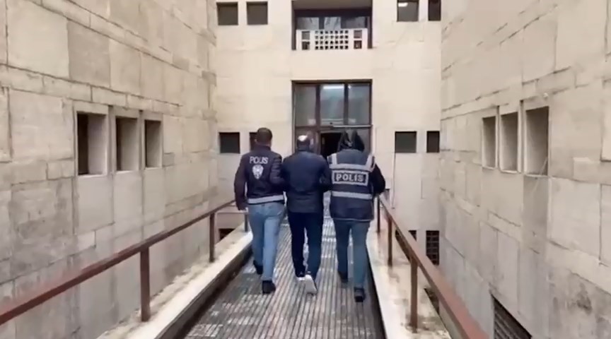 Bursa&rsquo;da ka&ccedil;ak silah at&ouml;lyesine operasyon
