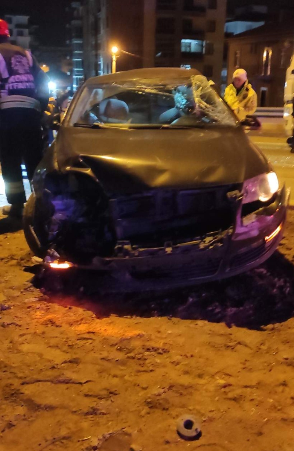 Karapınar’da tır ile otomobil çarpıştı: 2 yaralı