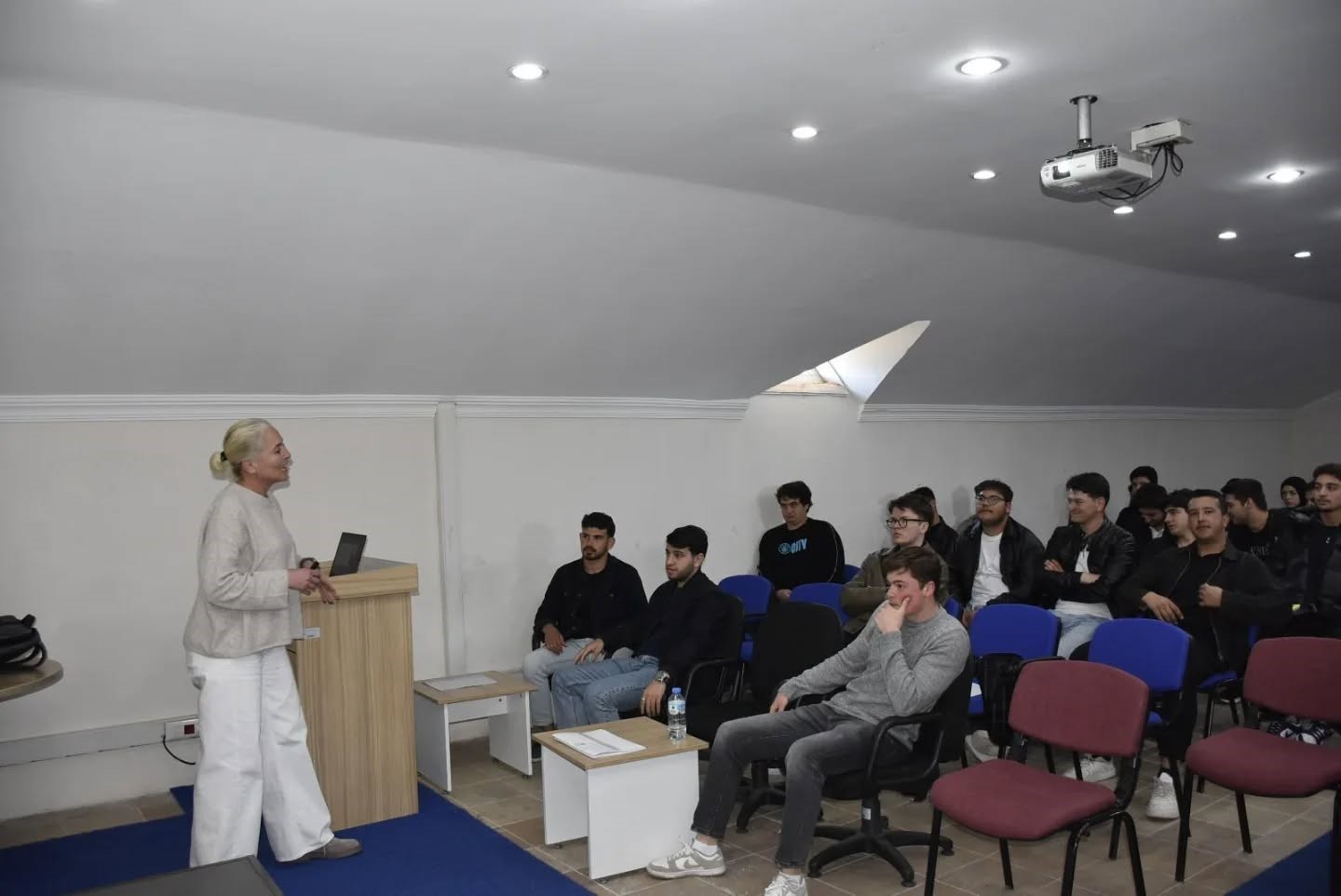 K&ouml;yceğiz Meslek Y&uuml;ksek Okulu&rsquo;nda &lsquo;Kuraklık ve Etkileri&rsquo; konulu sunum yapıldı
