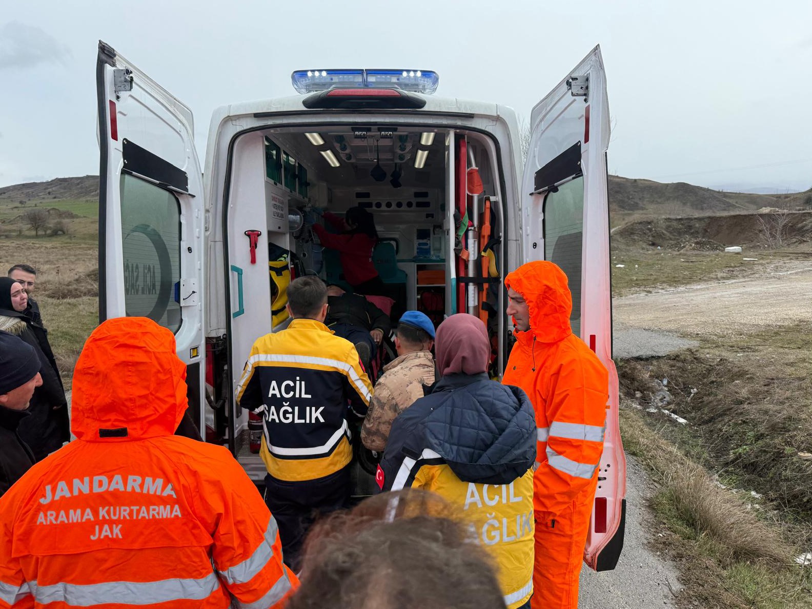 Bolu’da ava giden ve kaybolan vatandaş, 27 saat sonra baygın halde bulundu