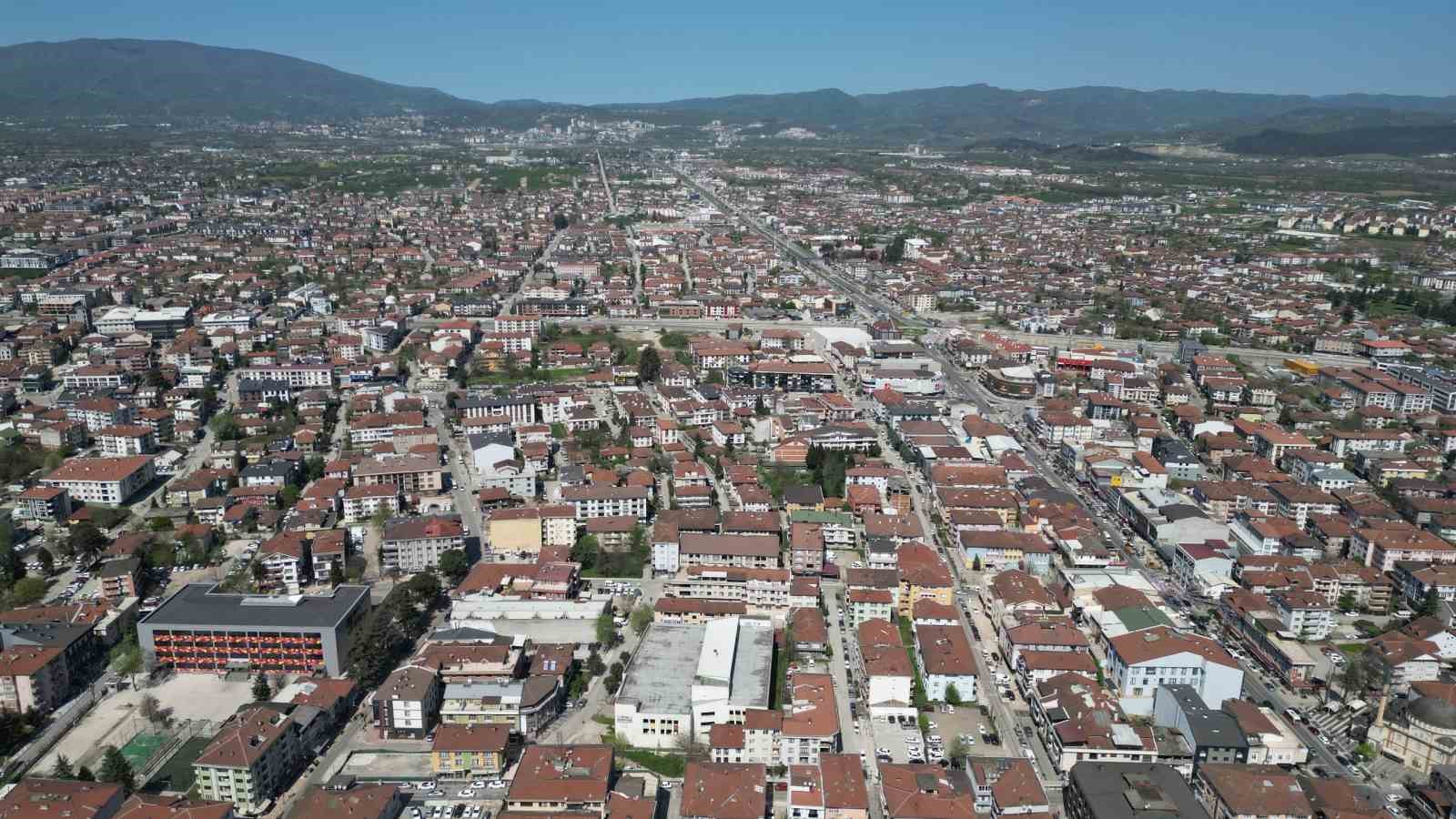 Özlü "Yatırımlar turizmde çağ atlatacak"