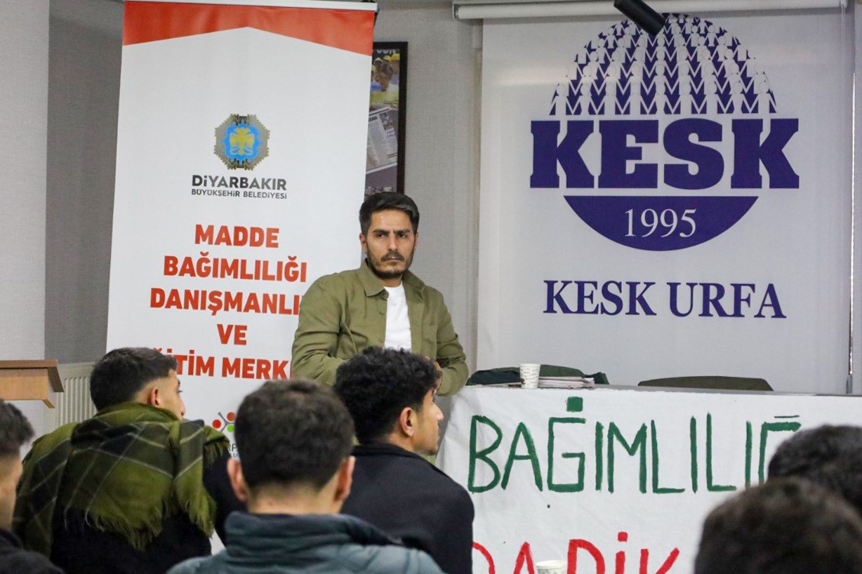 DBB&rsquo;den taraftarlara bağımlılıkla m&uuml;cadele eğitimi
