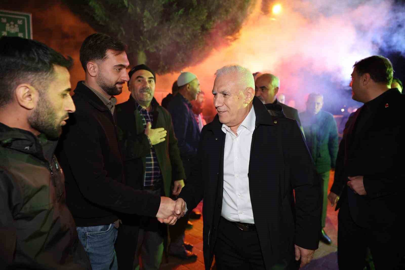 Başkan Bozbey&rsquo;den İneg&ouml;l&rsquo;e futbol sahası m&uuml;jdesi
