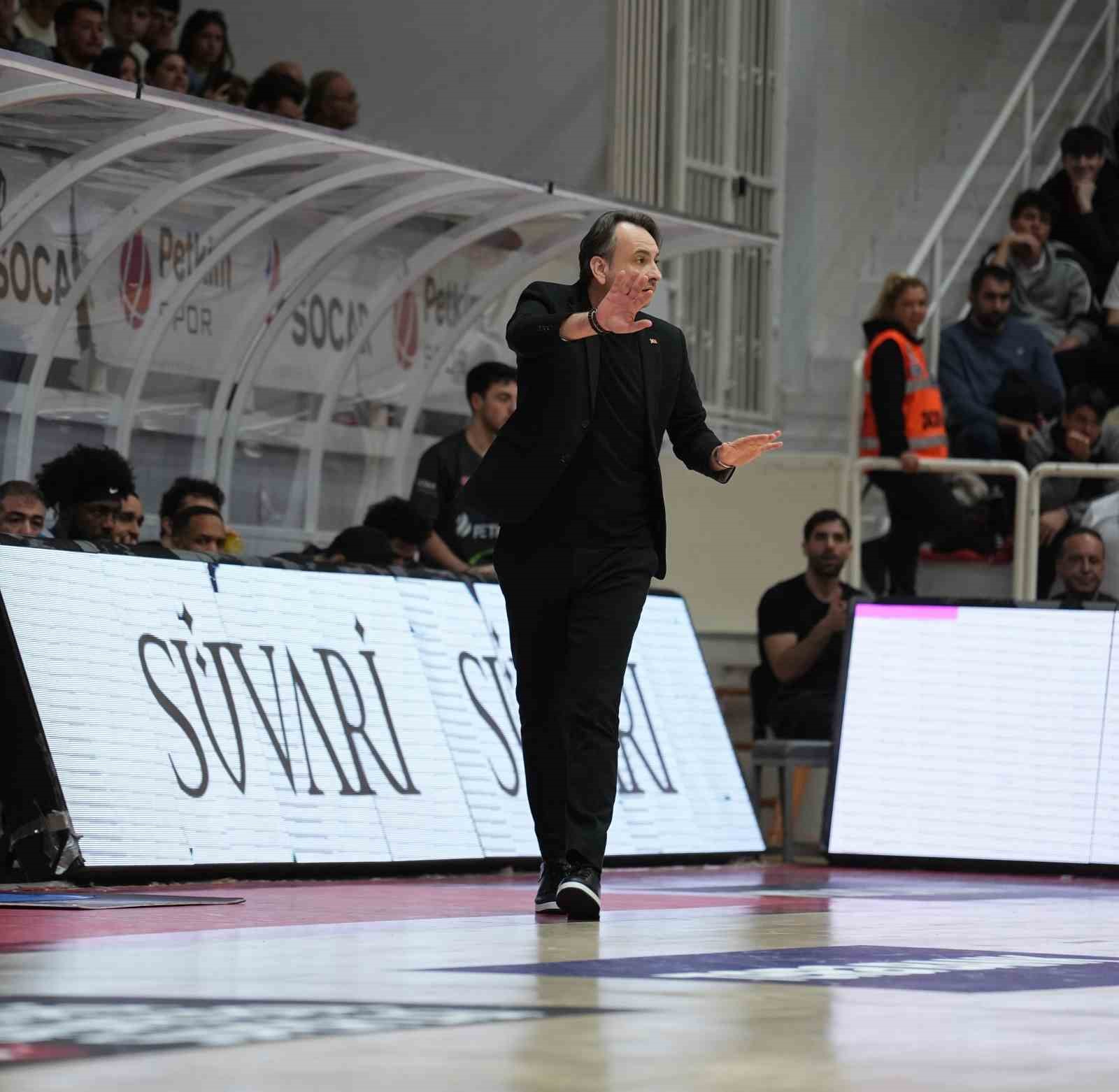 Aliağa Petkimspor&rsquo;da &Ouml;zhan &Ccedil;ıvgın d&ouml;nemi sona erdi
