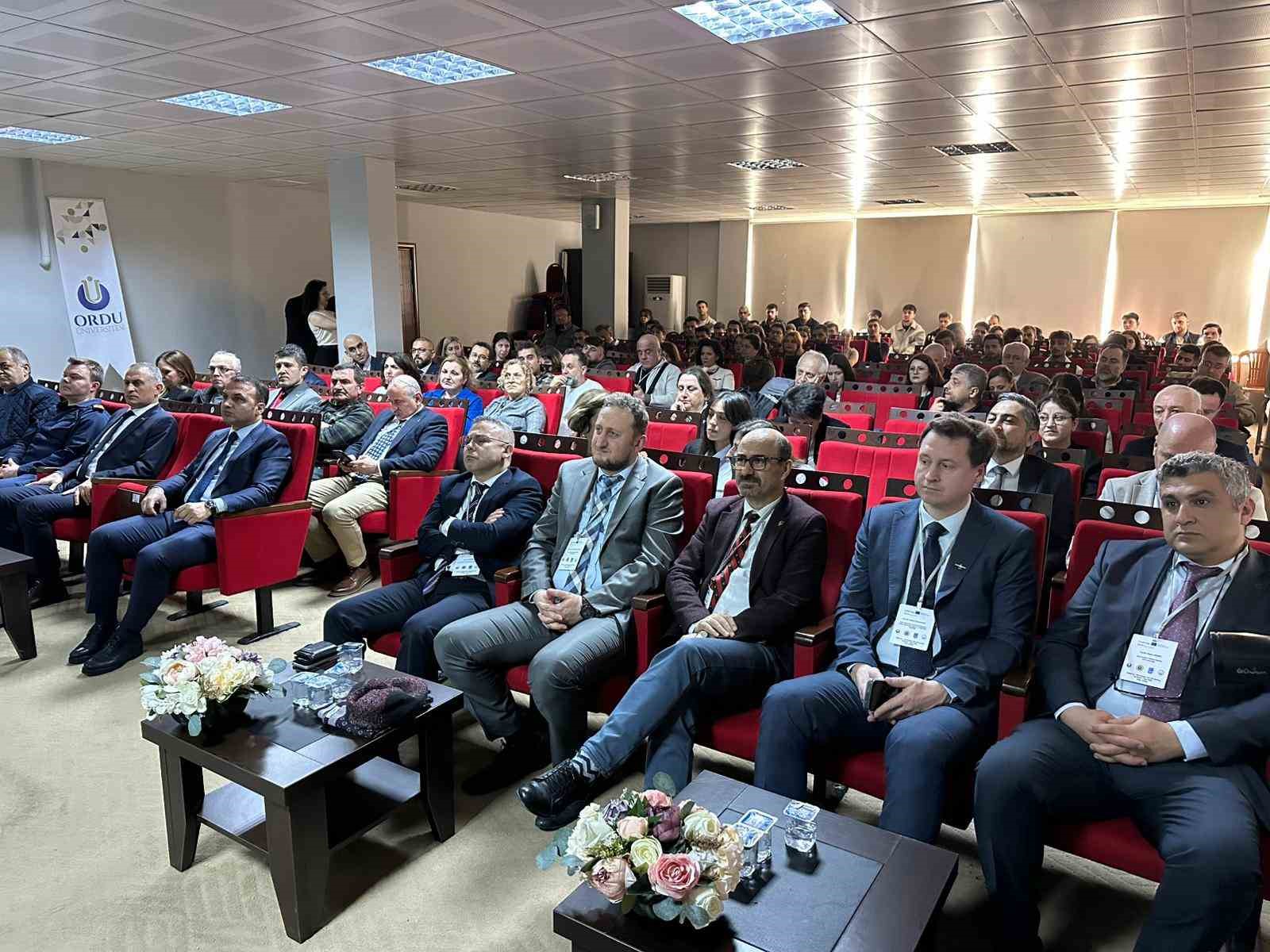 Karadeniz&rsquo;de mikroplastik kirliliğine karşı uluslararası proje başladı
