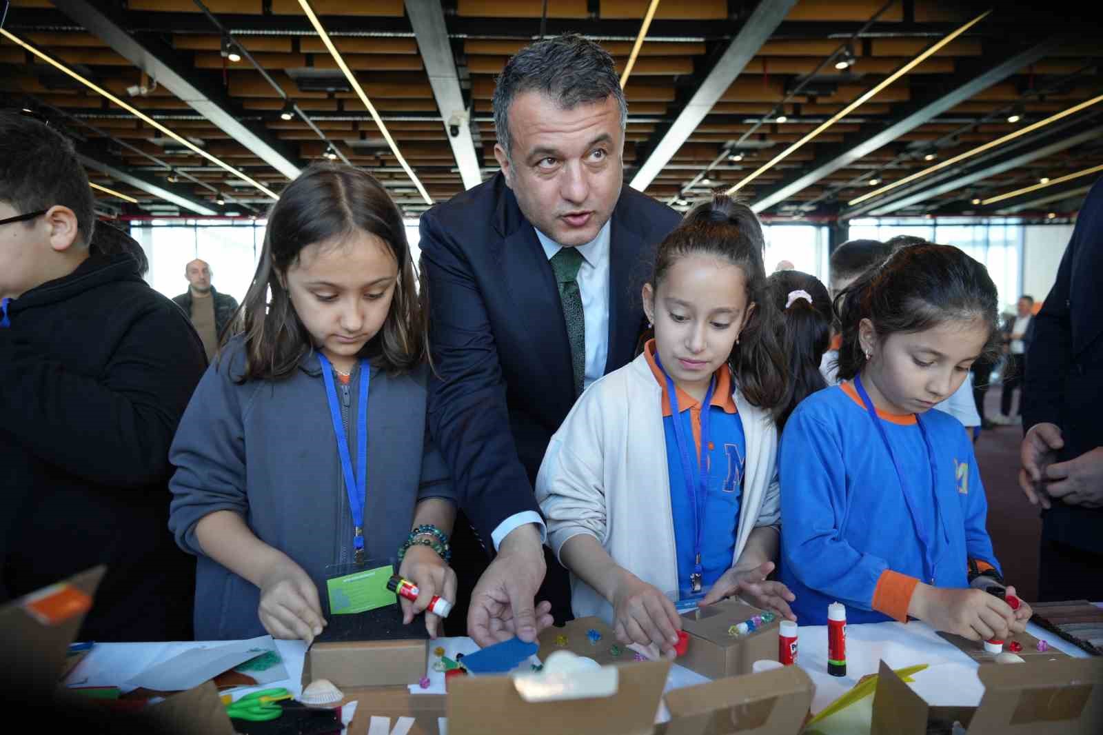 Bir yanda israf, bir yanda a&ccedil;lık: Sıfır Atık G&uuml;n&uuml;&rsquo;nde Samsun&rsquo;dan &ccedil;arpıcı mesaj
