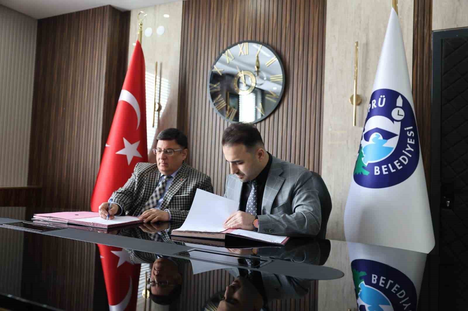 İmzalar atıldı, h&uuml;k&uuml;ml&uuml;ler topluma kazandırılacak
