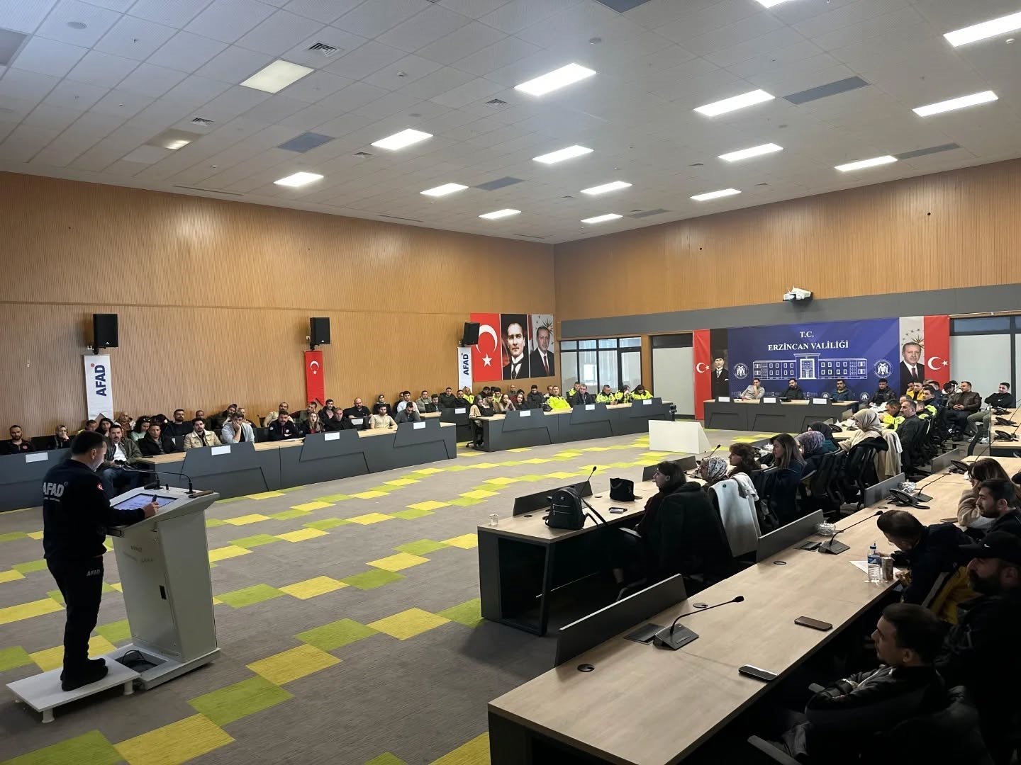 Erzincan’da acil durumlara yönelik eğitim düzenlendi